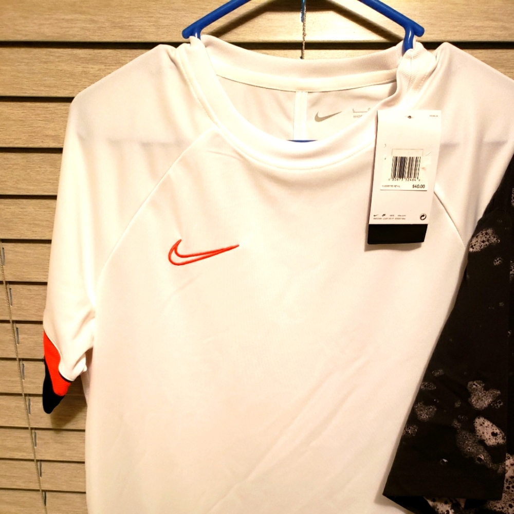 Nike